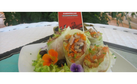 Ryžová roláda so zeleninou a baby sardinkami SERRATS